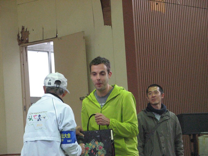 �����R��